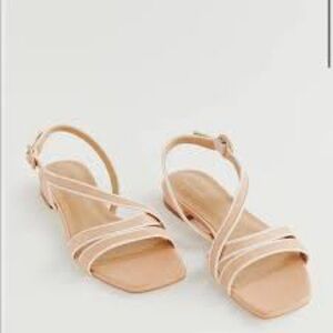 Reformation like new Marjorie Piped Nude Strappy Sandals size 8